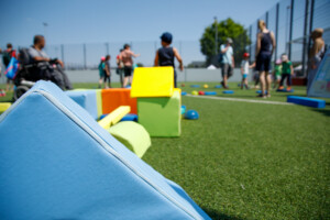 Der SFD ´75 bei Kids in Action mit einem Bewegungsparkour