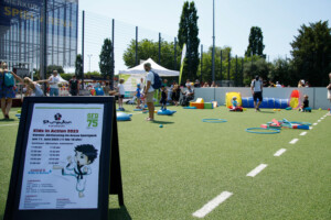 Der SFD ´75 bei Kids in Action mit einem Bewegungsparkour